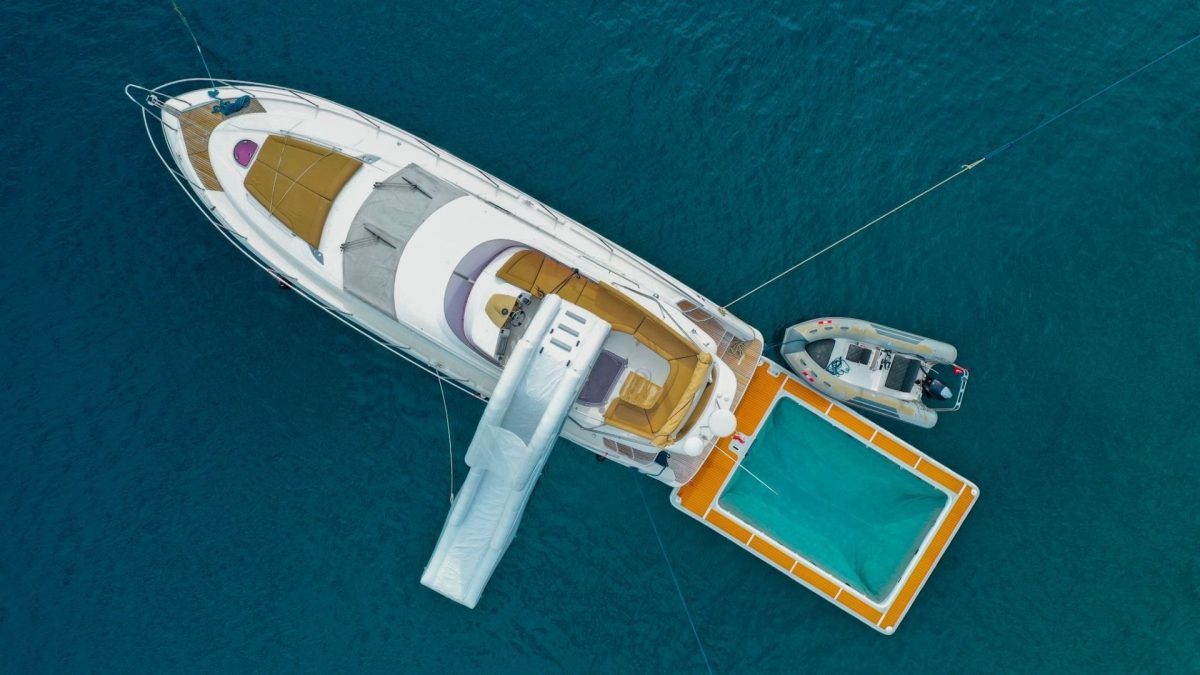 Deluxe Water Pool 8.20 m, Yacht-Pool von Dockee