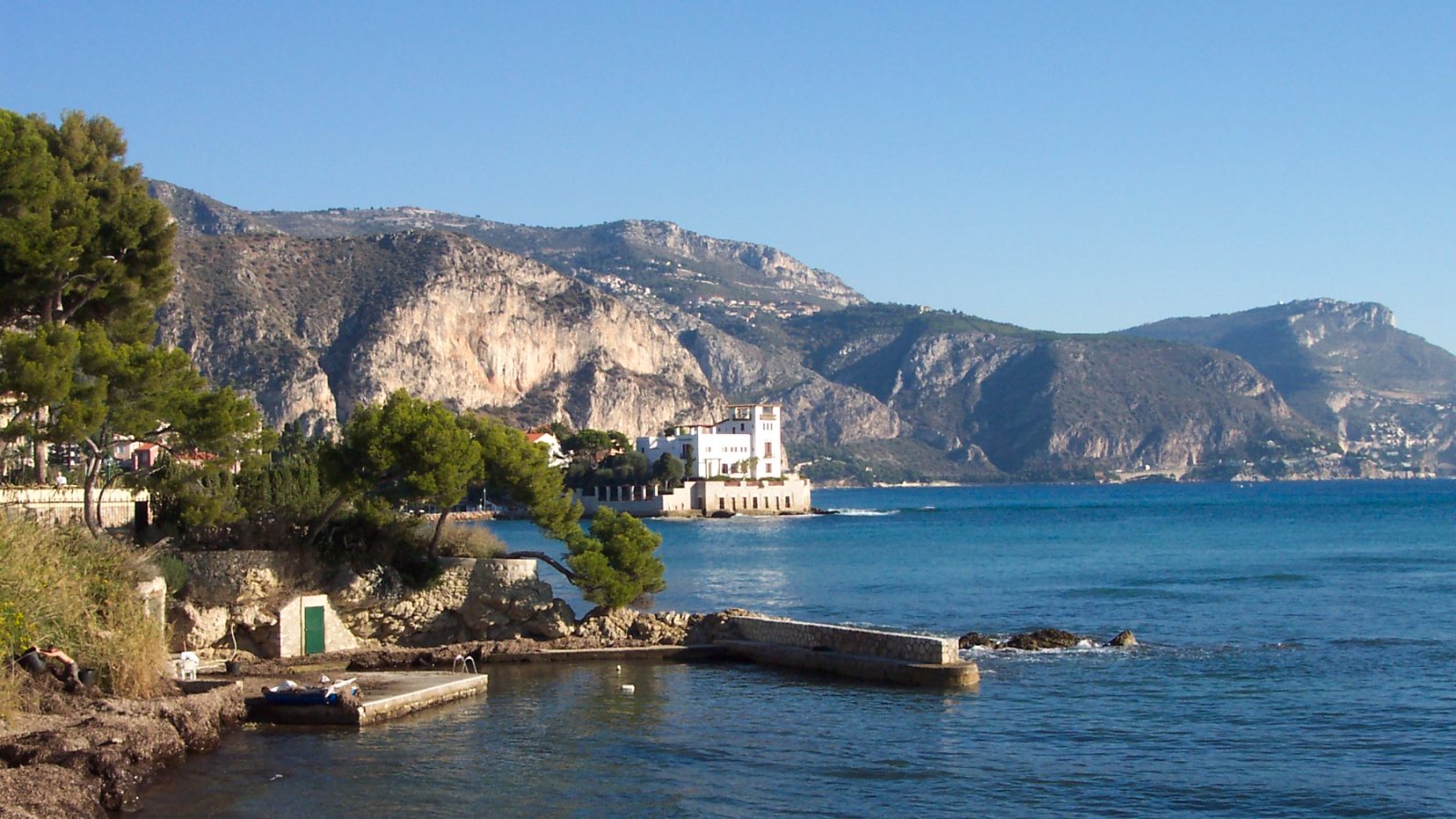 Herbst an der Côte d'Azur: Die schwimmende Lounge der Yacht